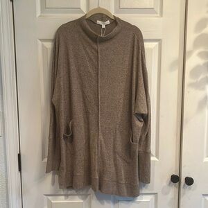 Adyson Parker brand size 1X pullover lightweight tunic length sweater- NWT